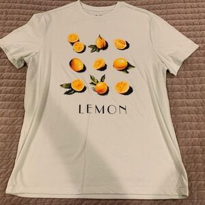 Men’s graphic tee